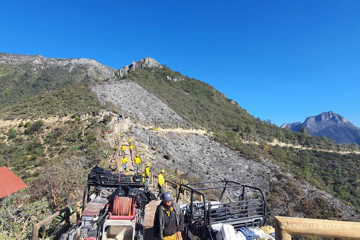 Liquidan incendio forestal en la Sierra de Santiago, Nuevo León