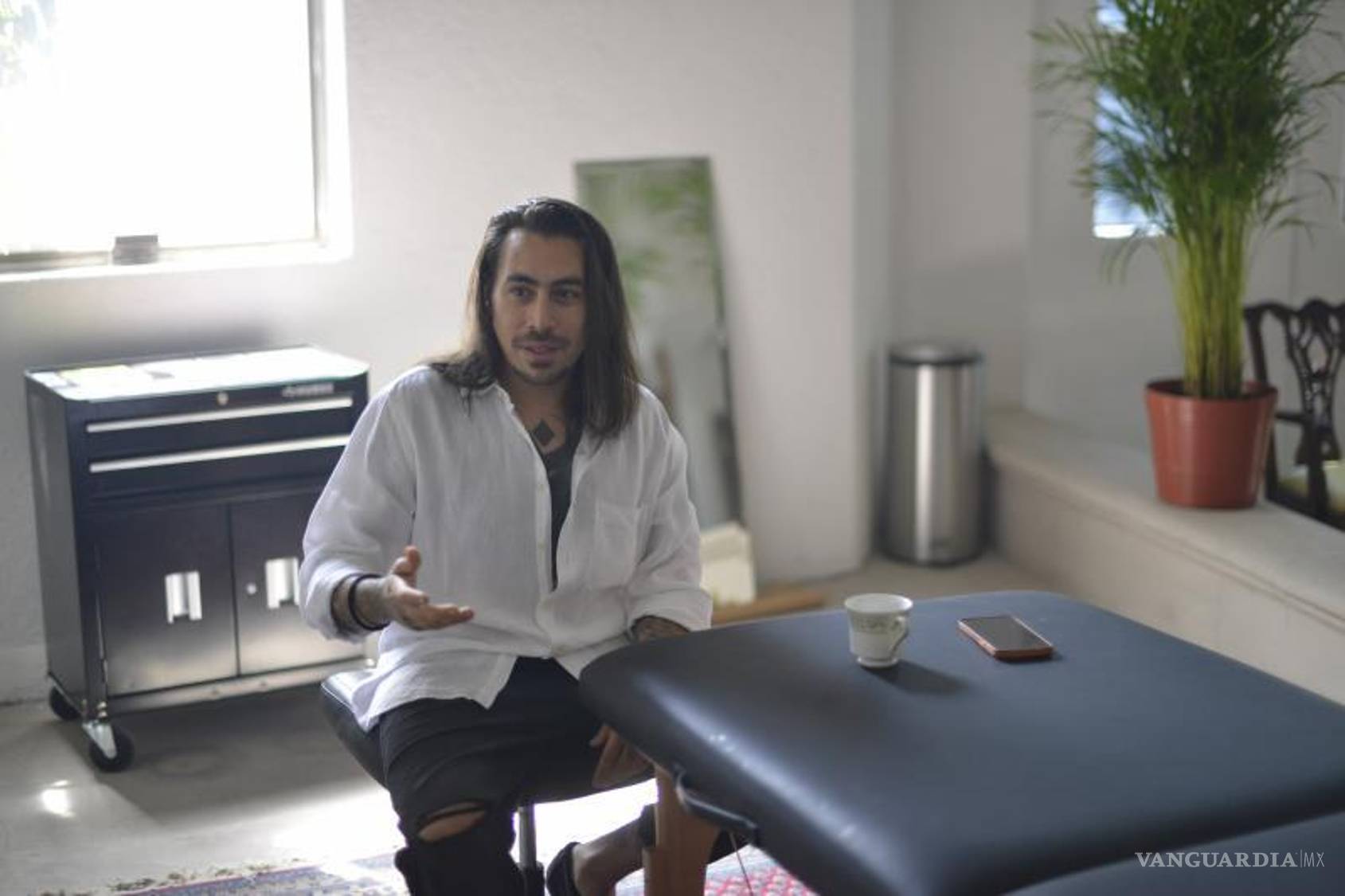 $!Durante la charla el tatuador recalcó que su trabajo no se remite a simplemente seguir un diseño predeterminado.