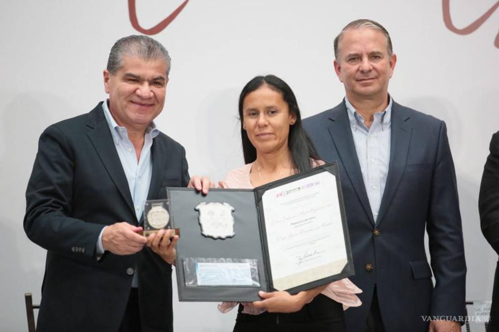 $!Yajaira Rosalinda Vega Mendoza, docente de Primaria de la escuela “Eloy Dewey Saavedra”.