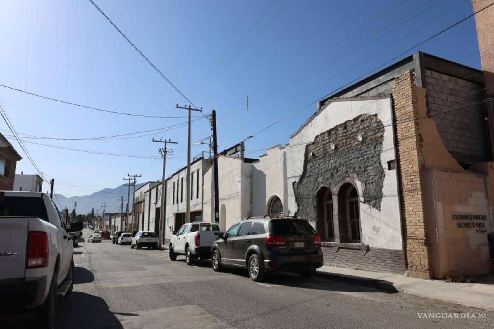 $!La vivienda marcada con el número 520 fue parcialmente demolida, manteniéndose únicamente la fachada.