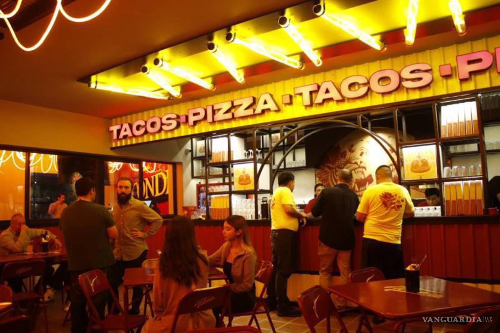 $!De una pequeña juguería familiar surgieron proyectos que con el tiempo marcaron la oferta gastronómica de Saltillo y dieron paso a nuevos conceptos restauranteros.