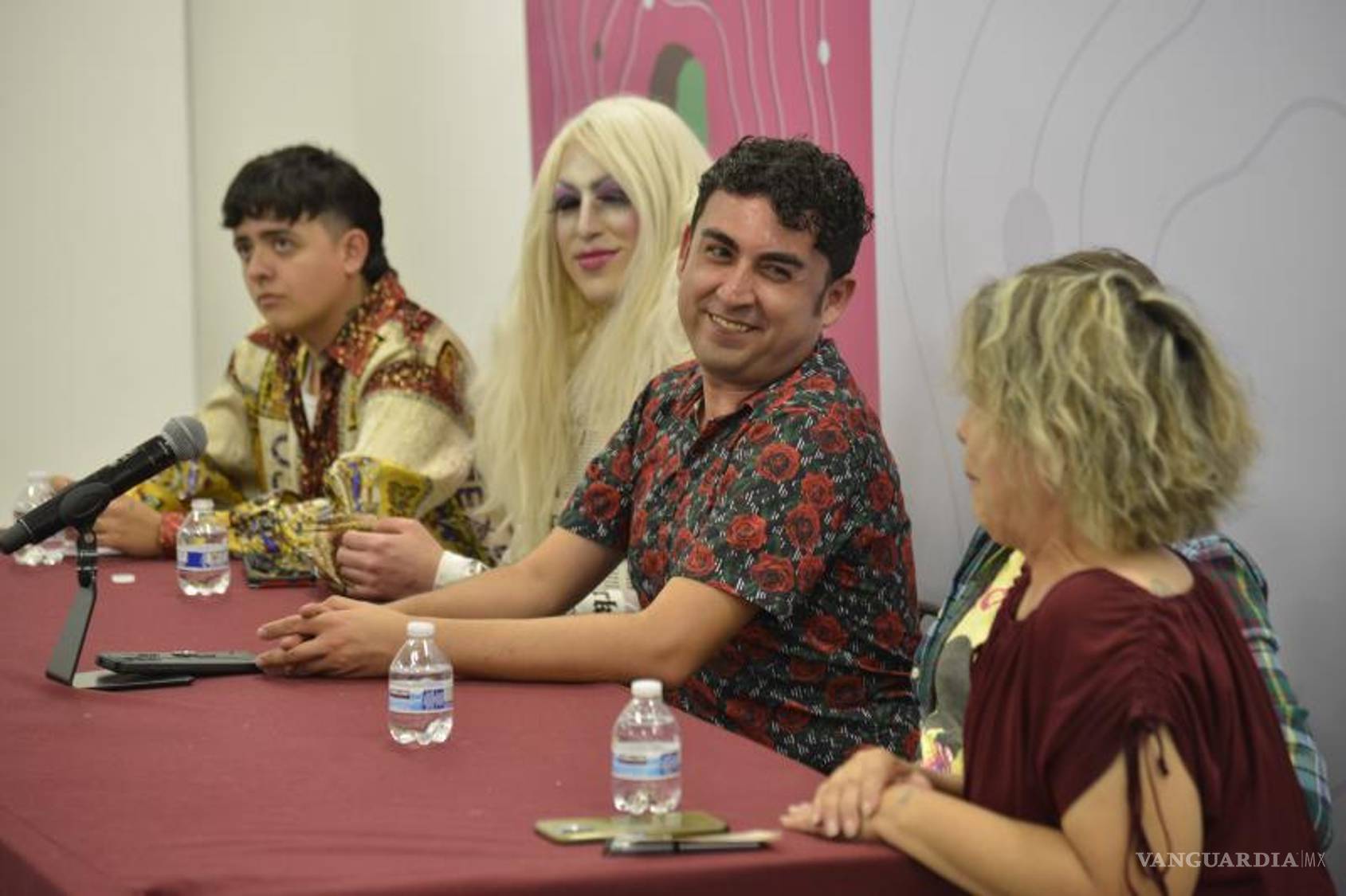 $!En el arte hay quienes proponen avanzar más allá de esa pregunta, dejarla sin respuesta y enfrentarse a la obra por lo que aporta a partir de ese momento.