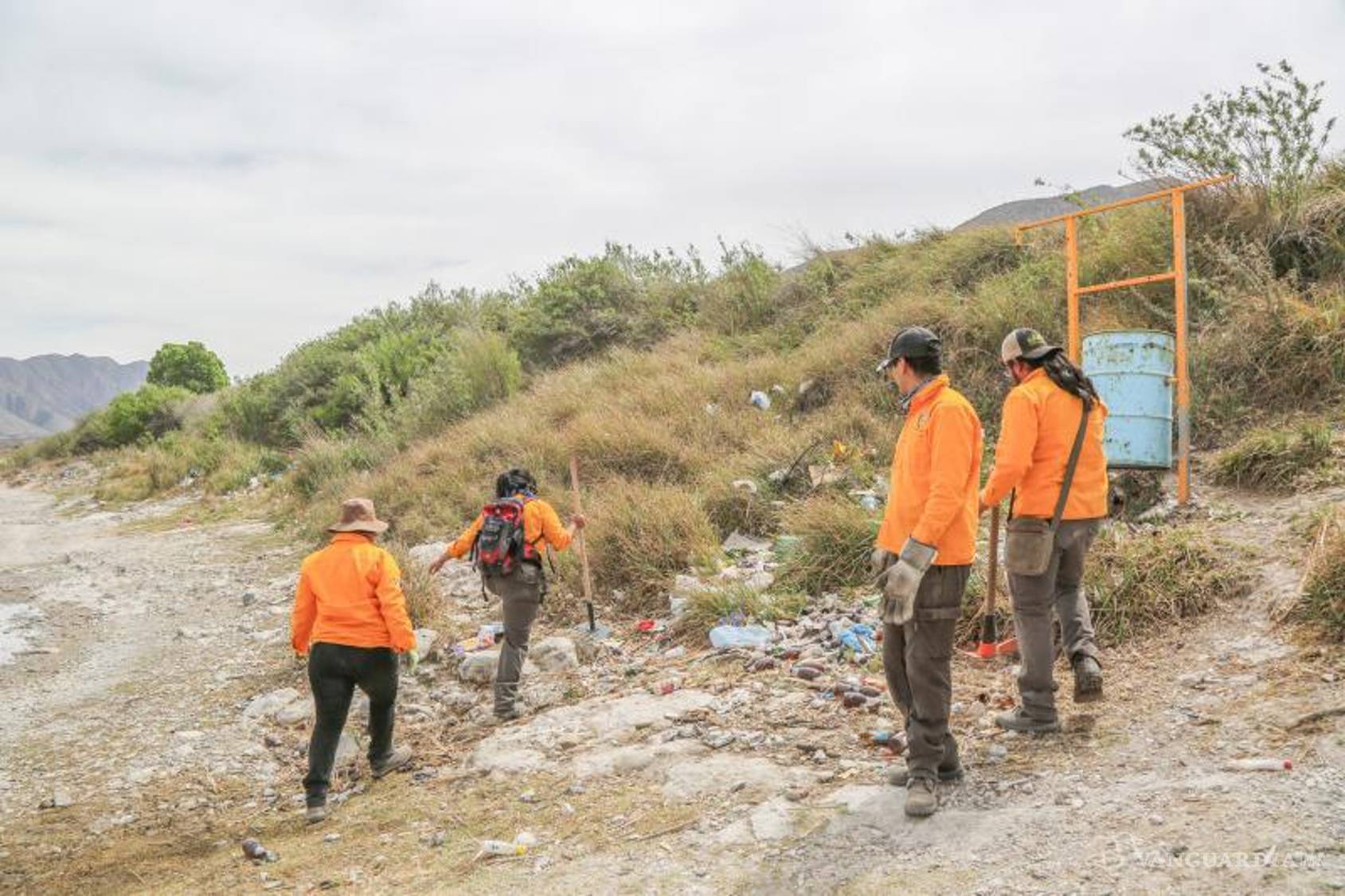 $!En un recorrido en el lugar recogieron 16 costales de basura en una jornada de 4 horas.