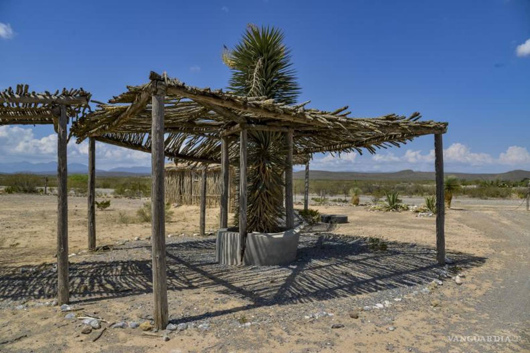 $!Rutas de acceso a las huellas de dinosaurio en Porvenir de Jalpa, un desafío para los turistas que buscan descubrir el pasado prehistórico de la región.