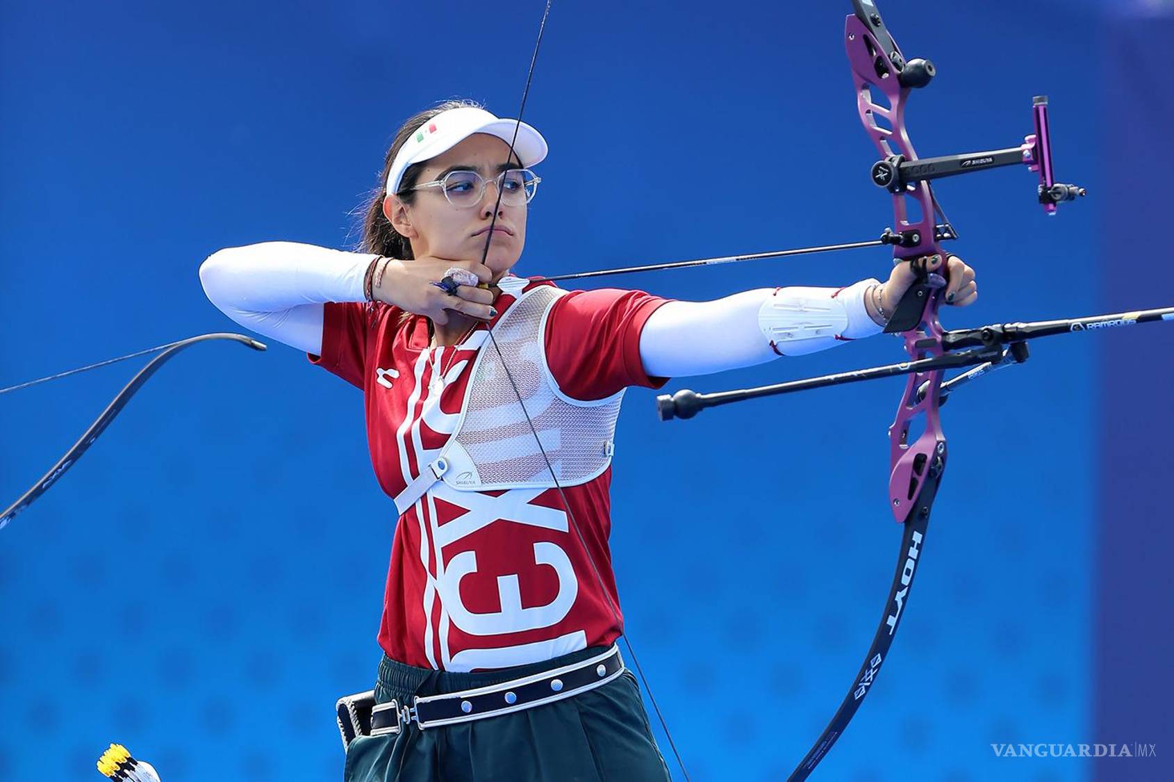 $!Ana Paula Vázquez, de Ramos Arizpe, competirá por México en la categoría de recurvo femenil.