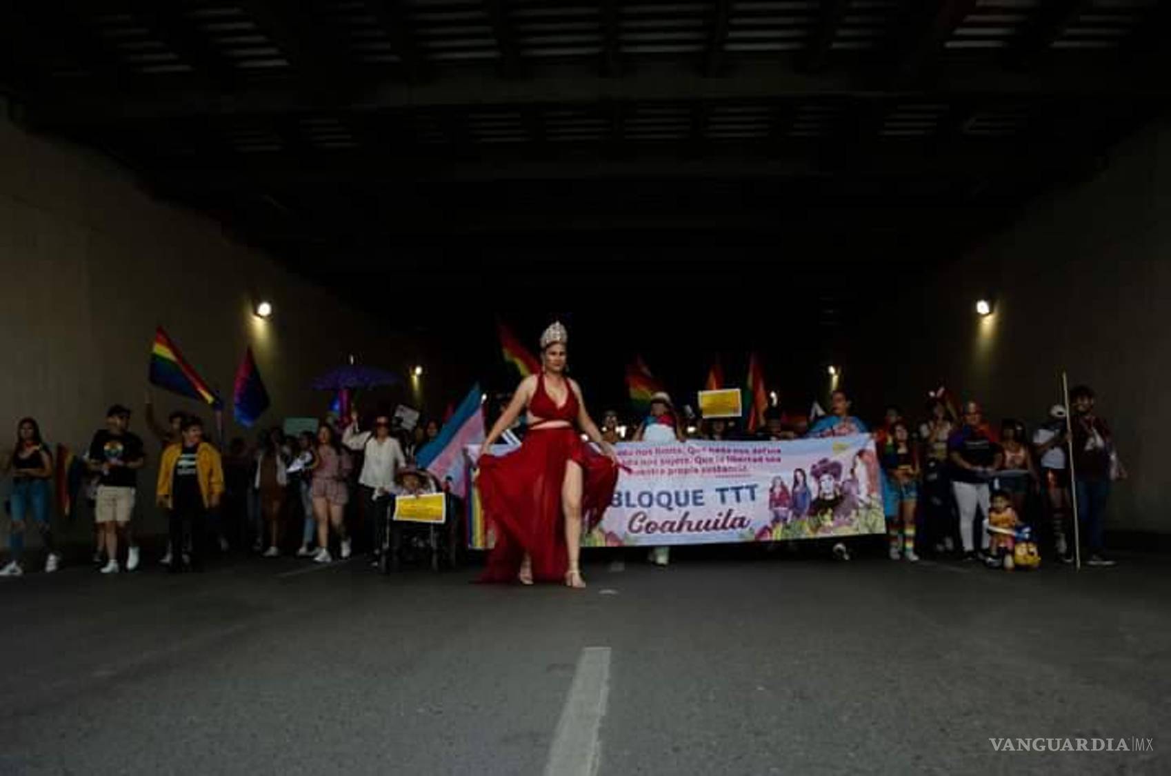$!Bárbara marchó en el mes del orgullo por ella y por todas las mujeres trans que padecen discriminación.