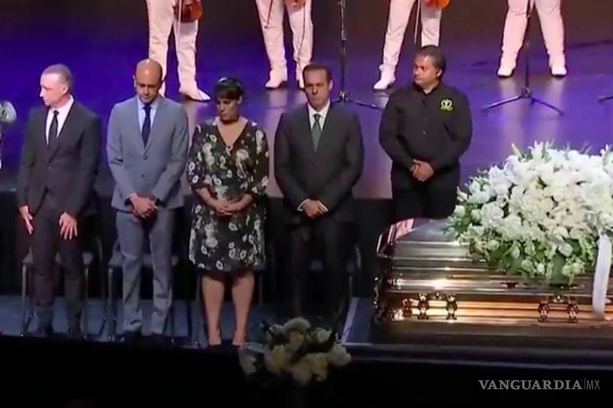 Féretro de José José ¡estaba vacío!, el cuerpo del cantante estaría en la morgue