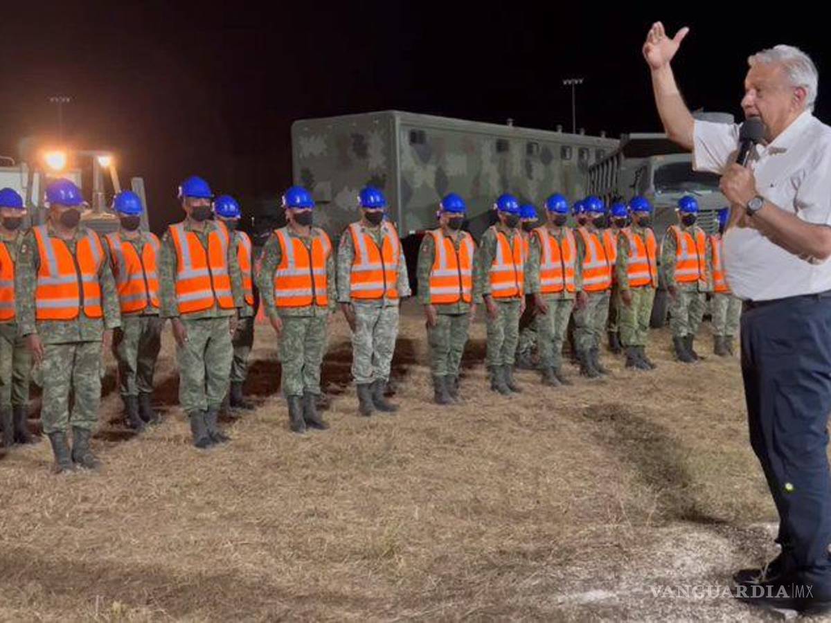 $!Pidió a los militares concluir en tiempo las obras, y defenderlas