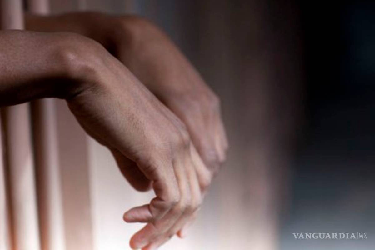 “Vivo con mi mamá en prisión”: la historia de una niña que nació tras las rejas