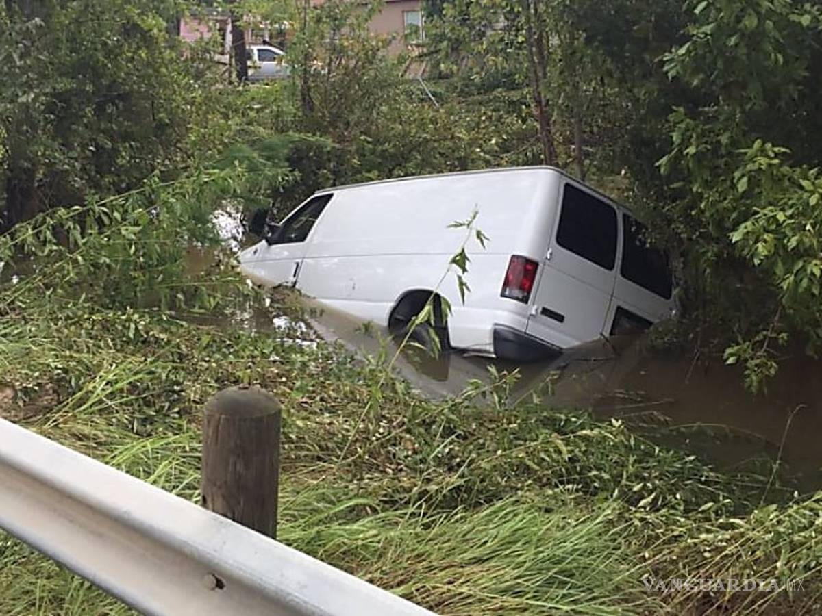 $!Familia murió ahogada en una camioneta en Houston, eran parientes de Selena