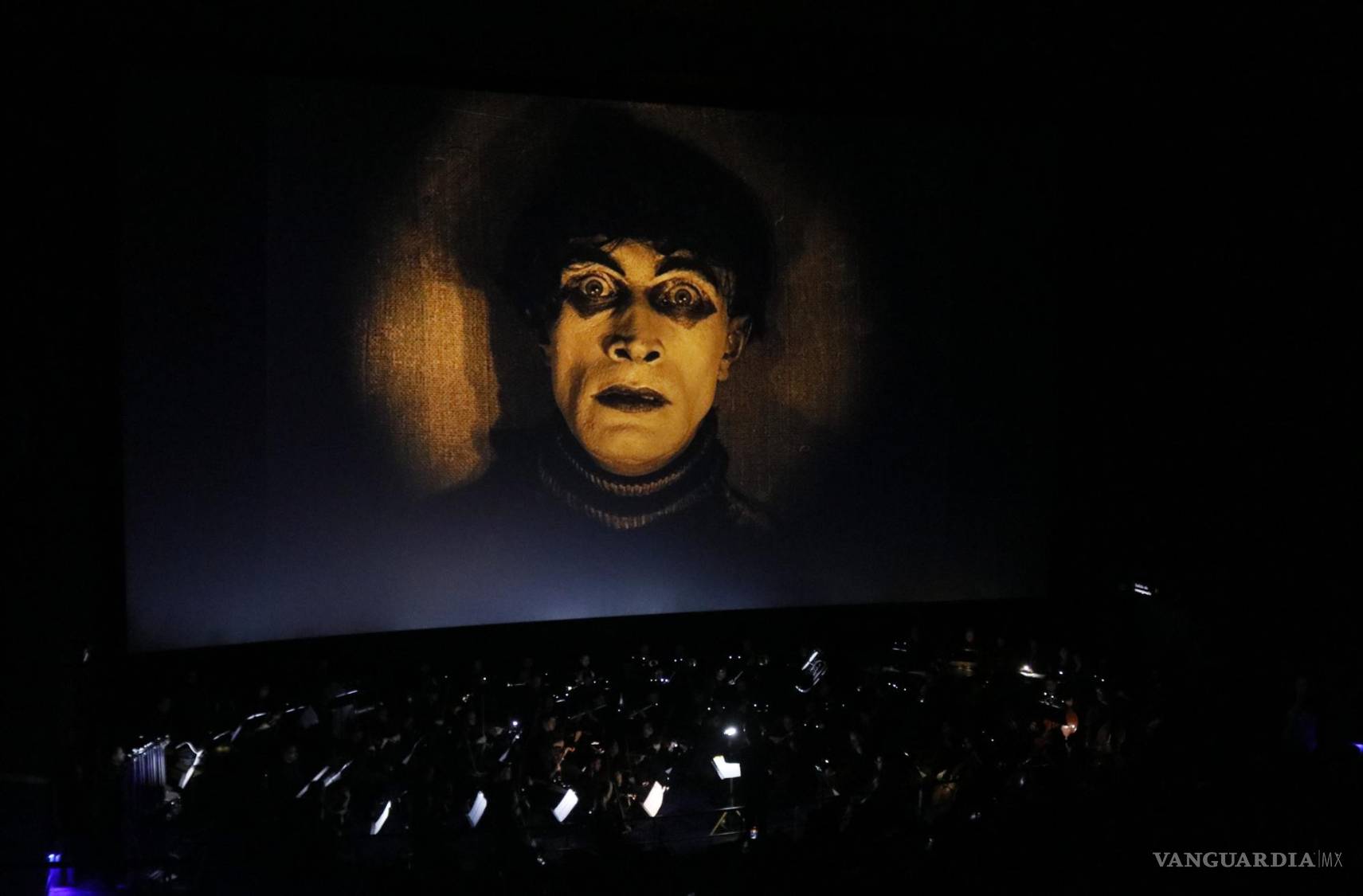 $!La OFDC presentó una ‘terrorifica’ propuesta musical con ‘El Gabinete del Doctor Caligari’