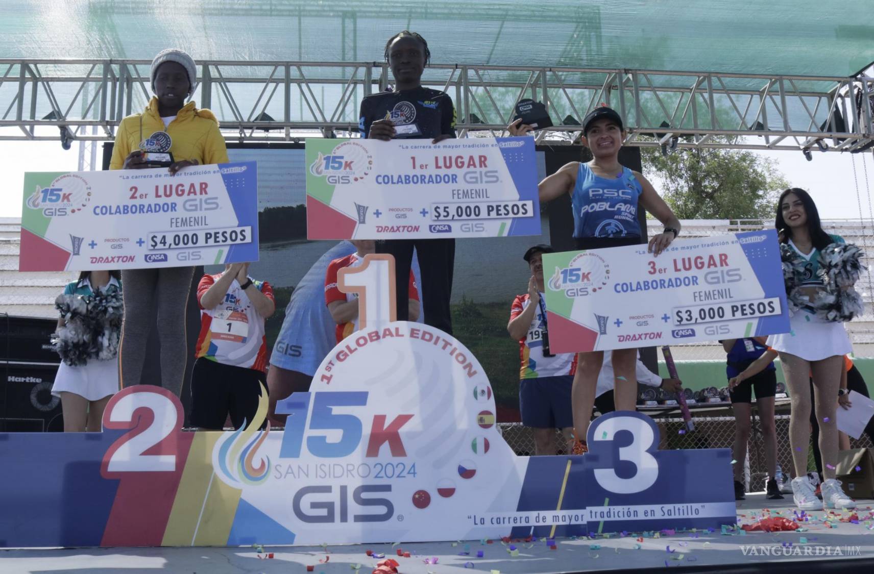 $!Los corredores lograron el objetivo de recorrer 15 kilómetros en las calles más importantes de la ciudad.