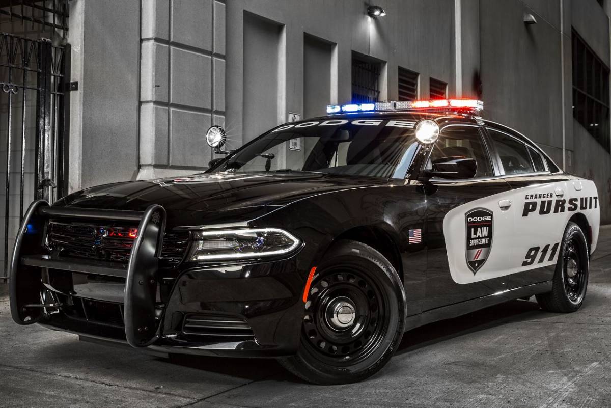 Policías a toda marcha, así son los Dodge Charger y Durango Pursuit 2019