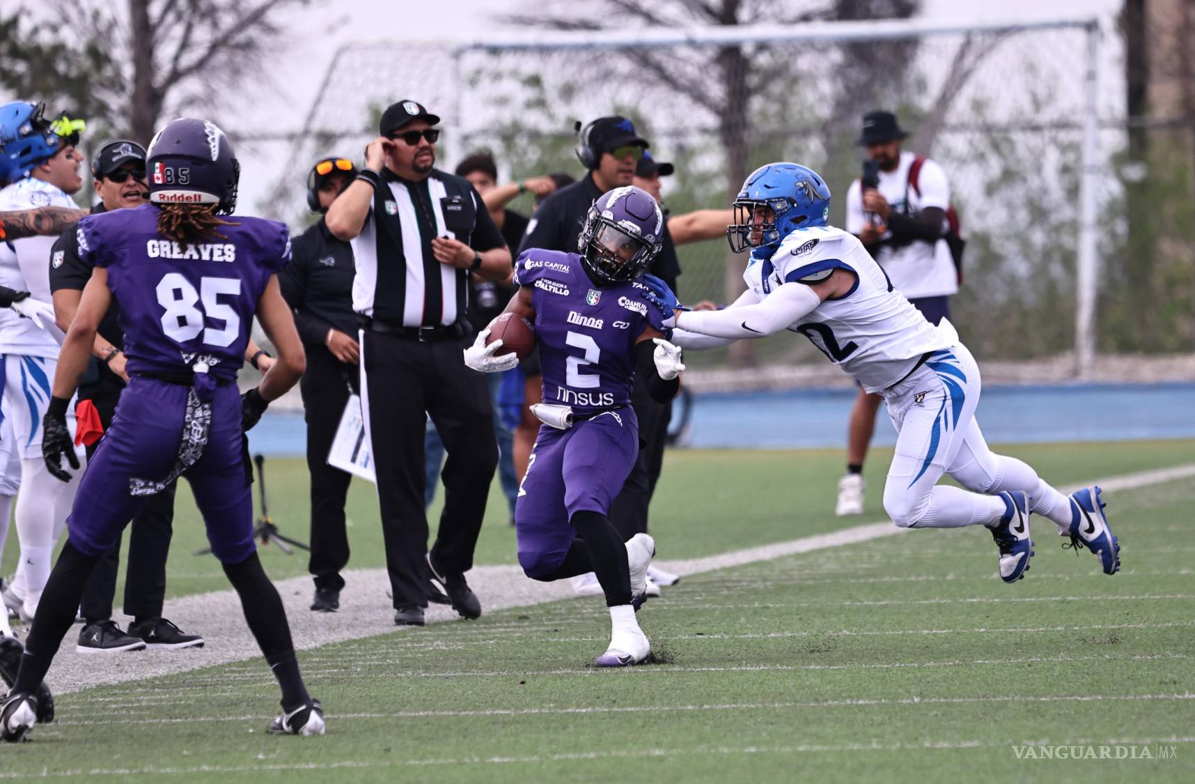 $!El Estadio Jorge Castro Medina fue testigo del primer triunfo de Dinos de Saltillo en la campaña, con un contundente 30-7 sobre Gallos.