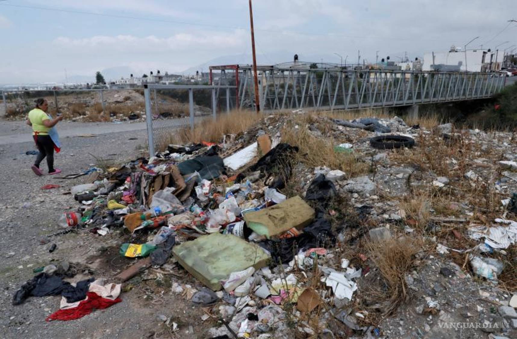 $!Los mayores riesgos por la acumulación de basura en los mencionados cuerpos de agua son “las inundaciones, un tema de salud pública y un tema de seguridad”.