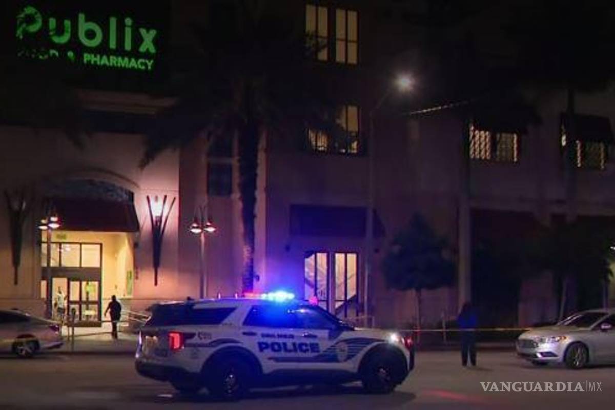 Acribilla hombre a otro tras discutir en fila de supermercado en Florida