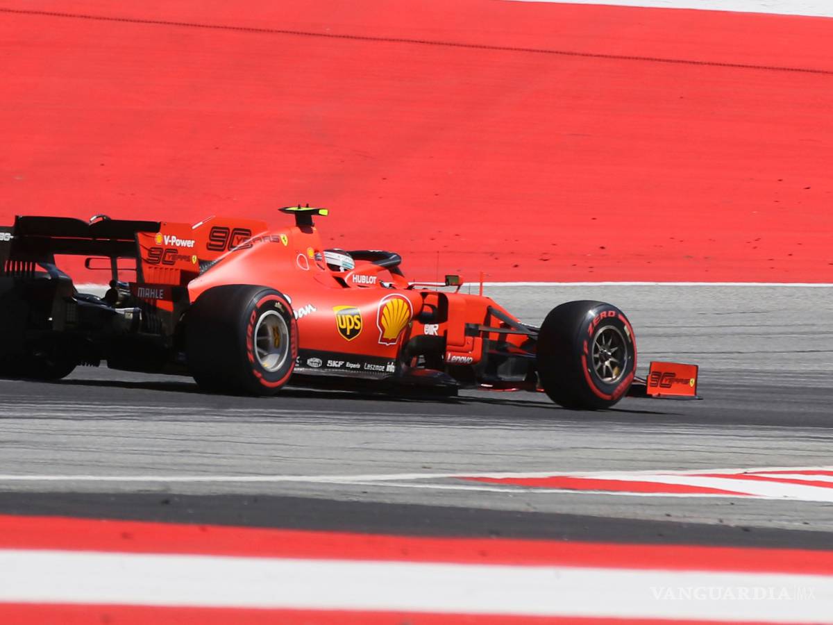 $!Leclerc le roba la 'Pole' a Hamilton en Austria