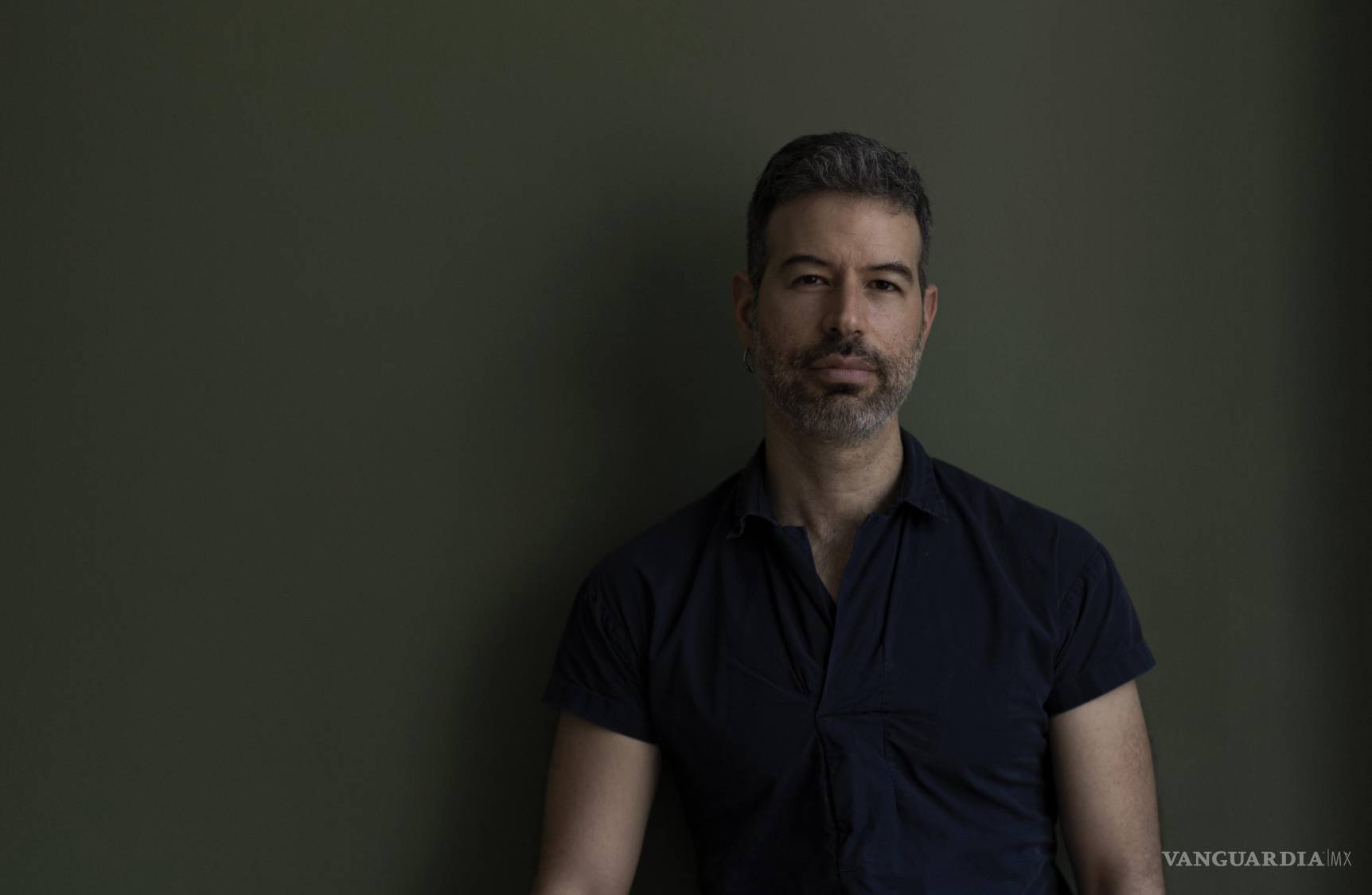 $!‘En el camino’ de David Pablos busca la belleza de las relaciones entre hombres en el norte de México