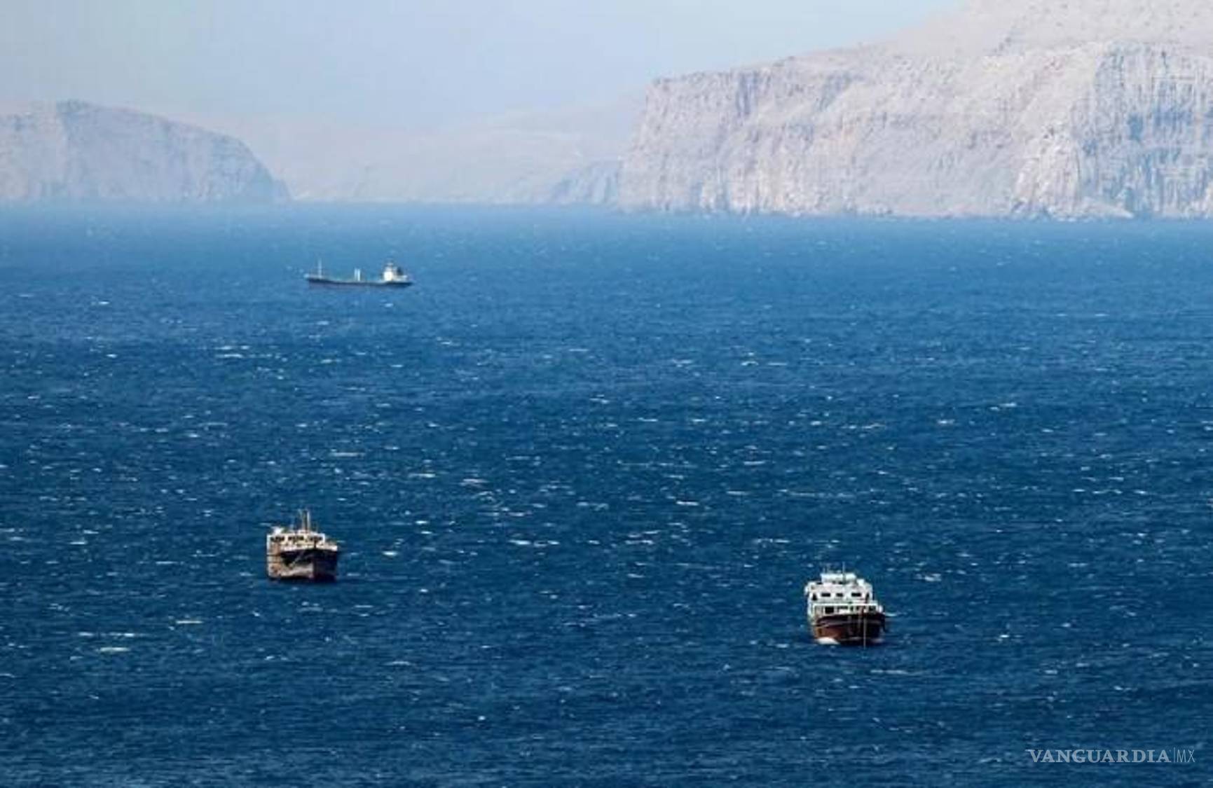 $!La presión que sufren los ciudadanos comunes en Irán y la aceptación de que el estrecho no puede convertirse en una doctrina de seguridad permanente en sí misma.