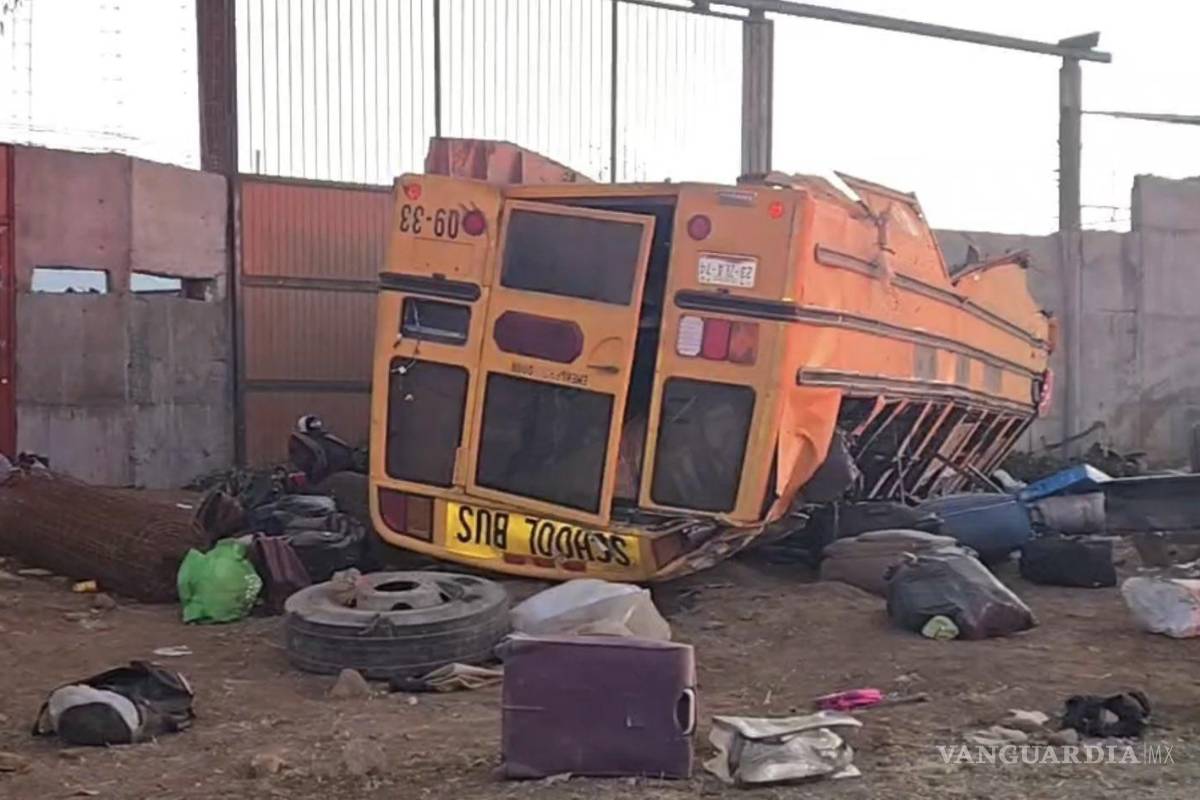 Tragedia en carretera de Zacatecas: vuelca camión con jornaleros