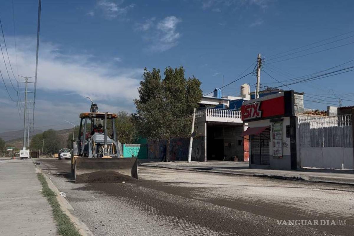 Saltillo: Avanza 30 por ciento recarpeteo del bulevar Madero; concluirá en noviembre