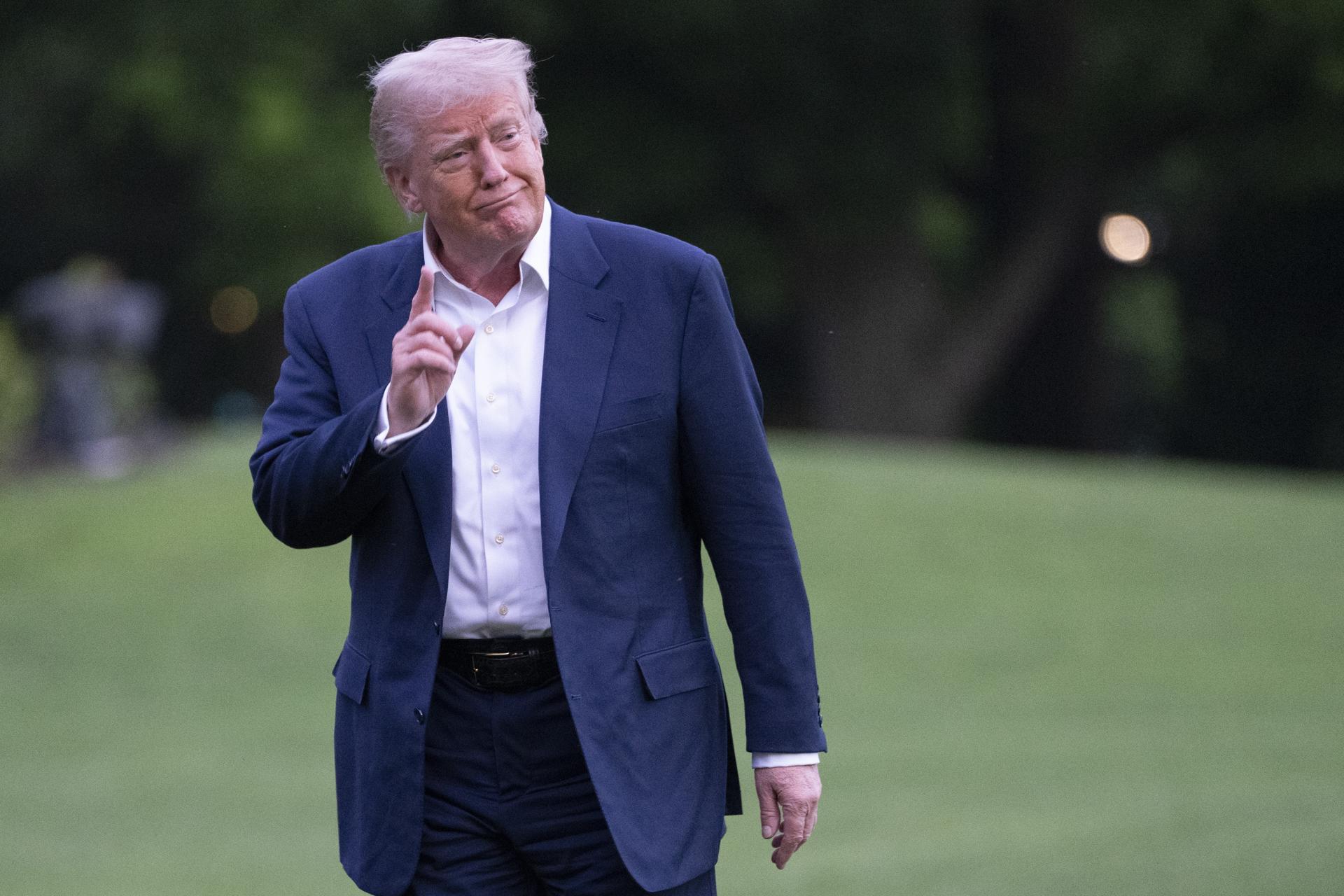 Amenaza Trump con un arancel del 100% a las películas extranjeras . Noticias en tiempo real