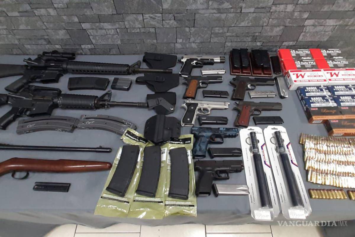 FGR captura a hombre en posesión de material bélico en la carretera Saltillo-Matehuala