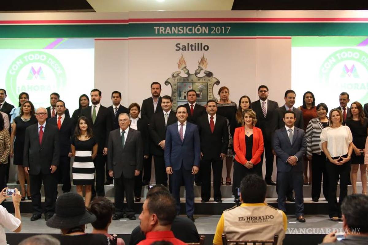 $!Presenta Manolo Jiménez estrategia y equipo de transición