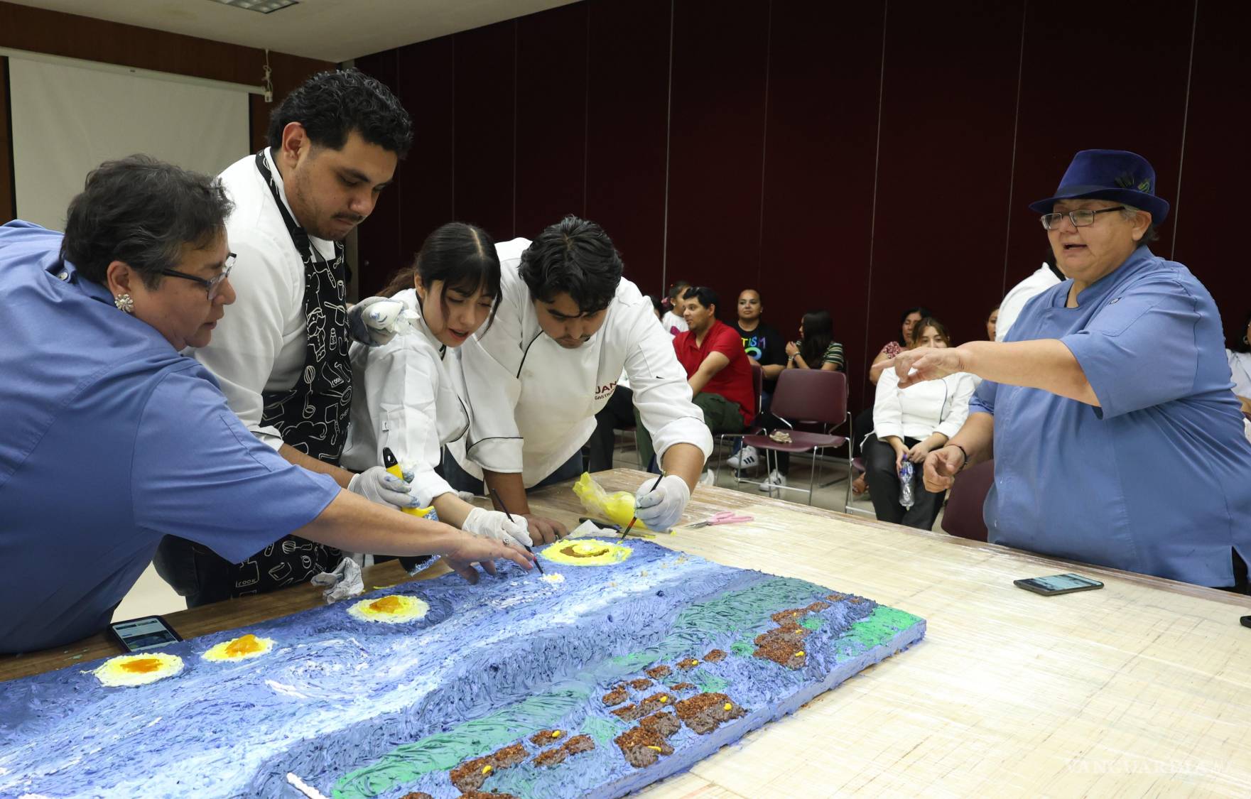 $!Las chefs Amanda Covarrubias y Patricia Arredondo diseñaron un innovador examen en el que sus alumnos tradujeron emociones y conceptos artísticos en experiencias gastronómicas.