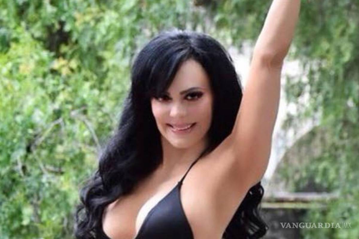Maribel Guardia luce atrevido disfraz de egipcia
