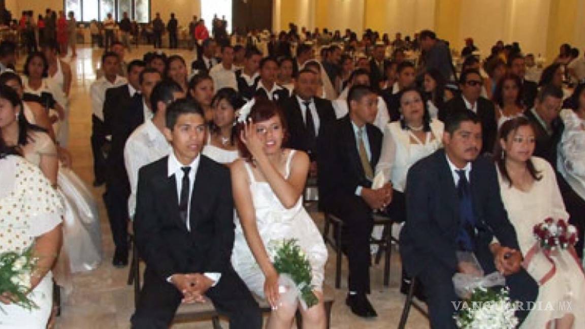 Se inscriben dos mujeres para contraer matrimonio en bodas comunitarias en Ciudad Acuña