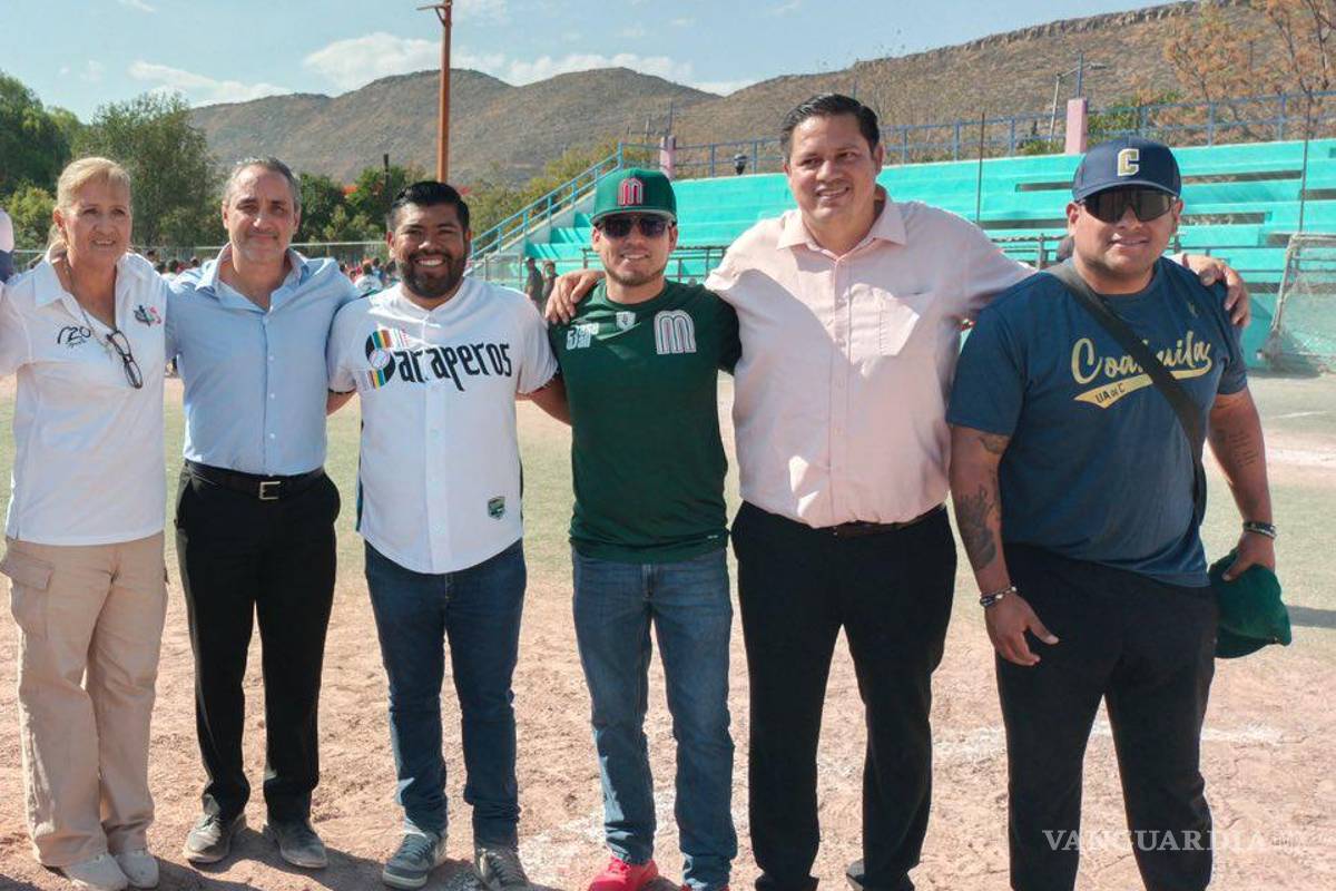 $!Autoridades locales dieron la bienvenida a los equipos participantes en el Campeonato Nacional de Bola Puesta en Saltillo.