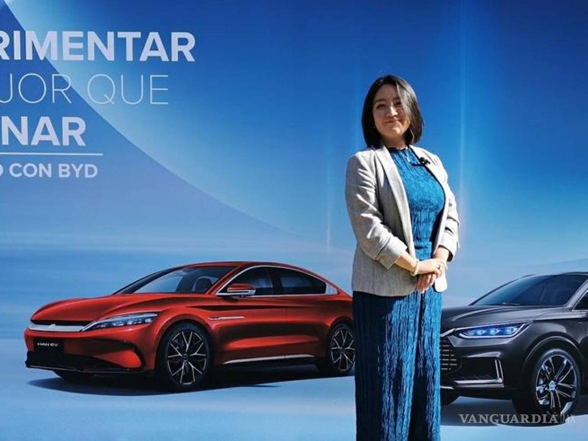 $!Neva Zhang, Directora Comercial de BYD México, indicó que en la primera fase del proyecto se ofrecerá el sedán mediano HAN EV, así como del SUV de 7 plazas TANG EV