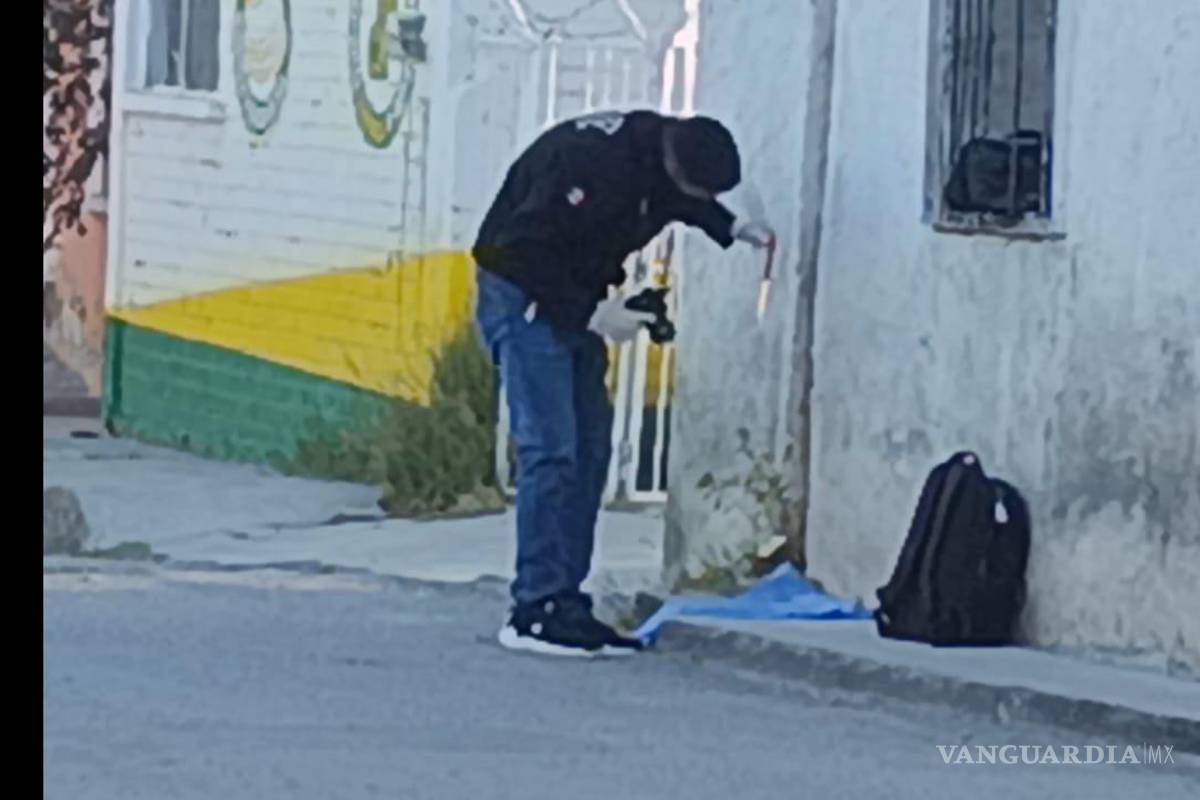 $!El arma blanca asegurada fue localizada entre la maleza en una vialidad de la Zona Centro.