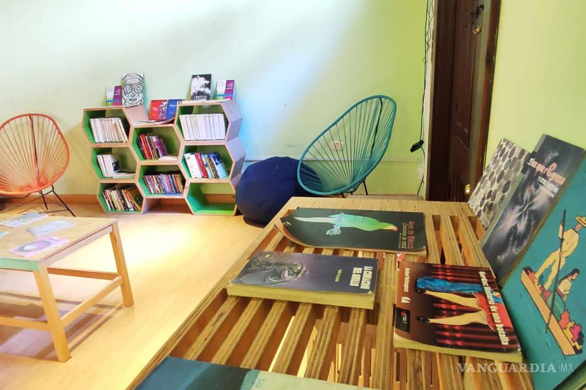 ¡Fuga a leer! Reabren sala de lectura del Centro de las Letras Óscar Flores Tapia