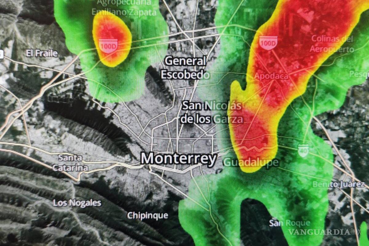 $!Tormenta sobre Monterrey deja inundaciones.