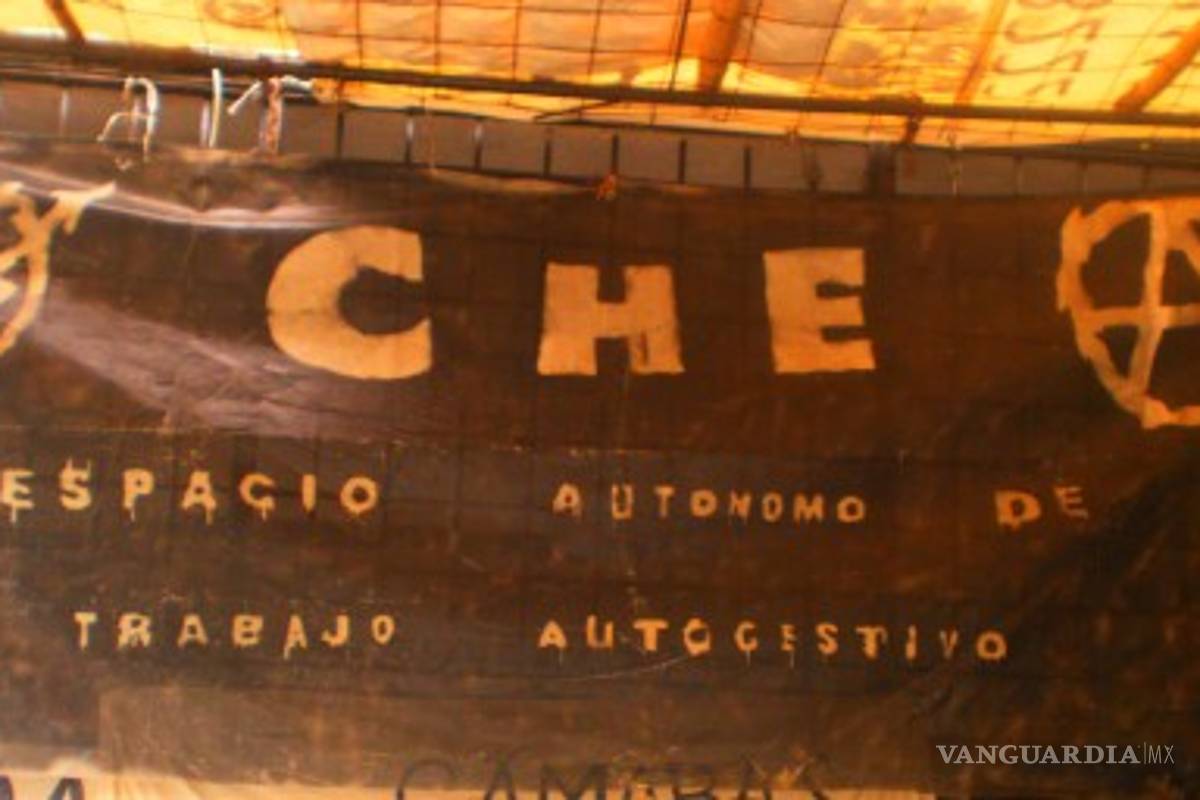 Advierte el colectivo Okupache que no entregará el auditorio Che Guevara