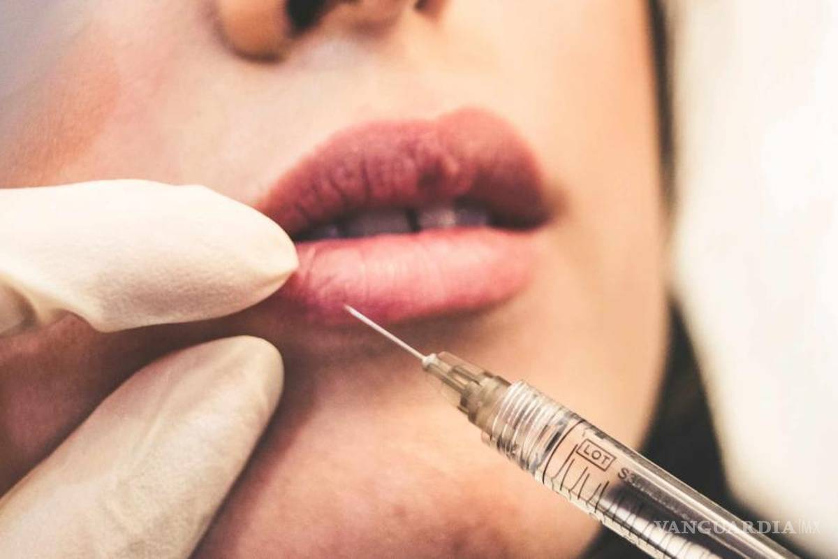 ¿Has escuchado sobre los biopolímeros? Aquí te contamos sobre este peligroso compuesto estético