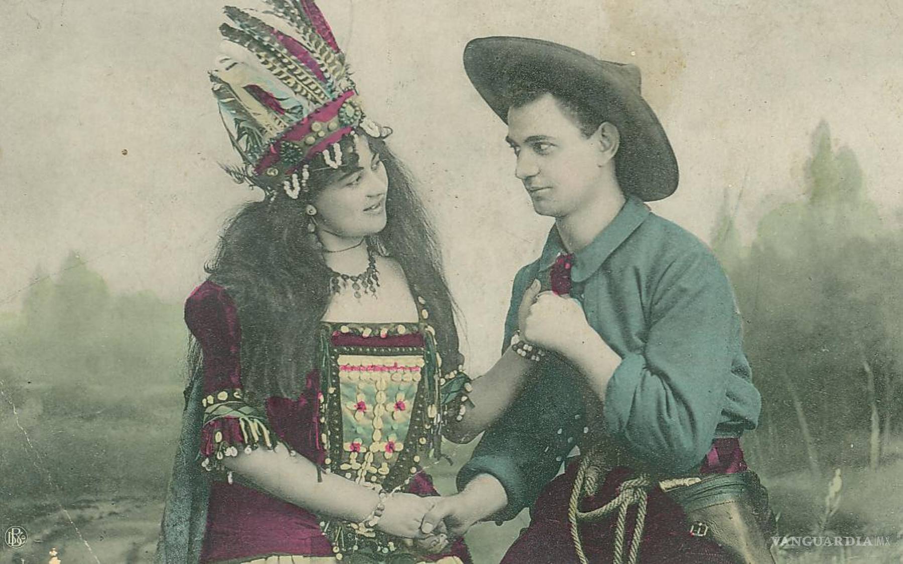 $!Esta una de las postales que se exhibirán. El 12 de diciembre de 1907, alguien le escribió a la señorita Enriqueta Rodríguez que por fin recibió su tarjeta, motivo que le llenó de mucho gusto, ya que creyó que le habían olvidado. Lo del olvido se refiere a una carta perdida, probablemente en el mismo correo, que Enriqueta envió. Sin embargo, nunca llegó a su destino. No sabemos si quien escribe es hombre o mujer, pero sí que es alguien cercano, pues manda saludos a la madre y el padre de la destinataria.