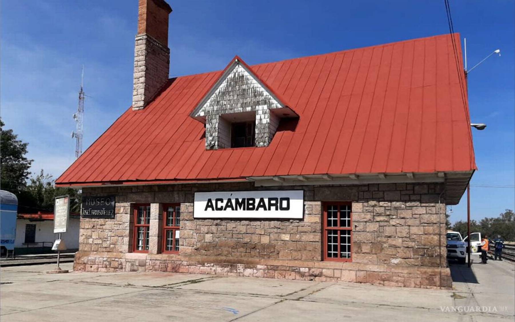 $!Estación de ferrocarril de Acámbaro, Michoacán donde fue asesinado el licenciado Jesús Acuña Narro en enero de 1932.