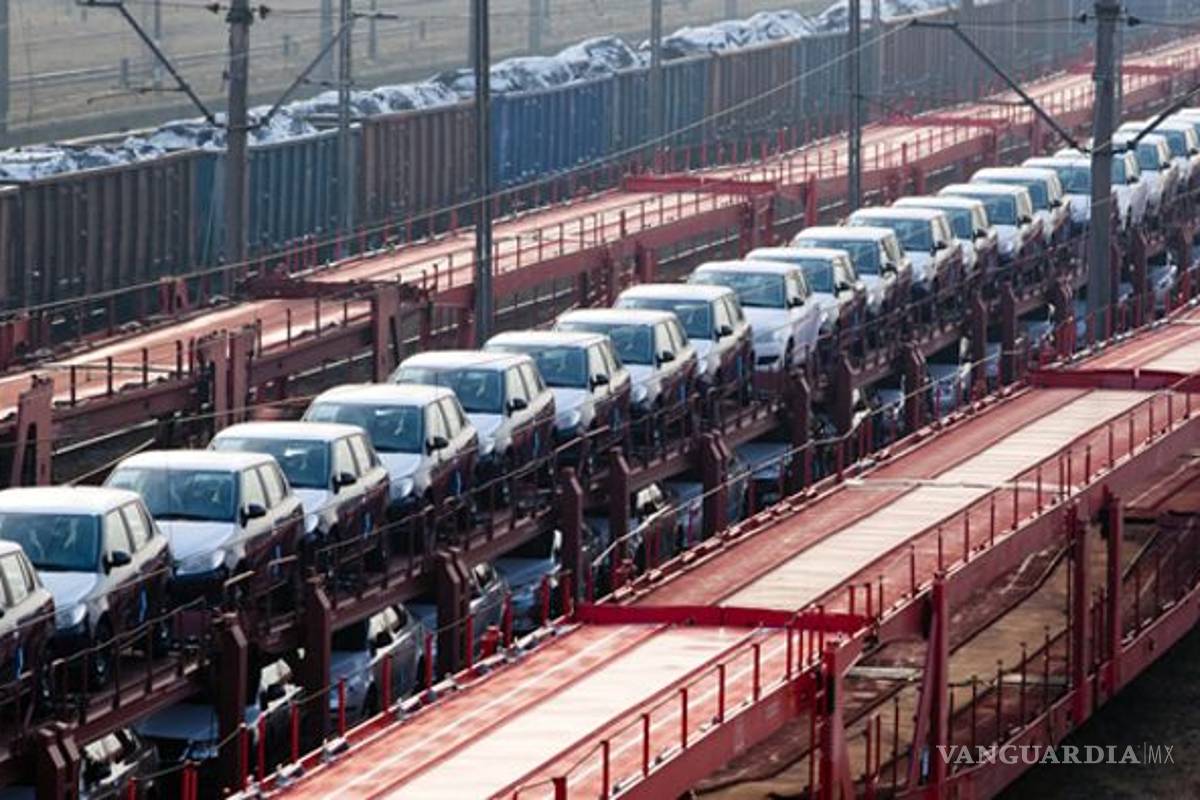 32 modelos de vehículos ligeros que se ensamblan en México no cumplen con la regla regional del 75%