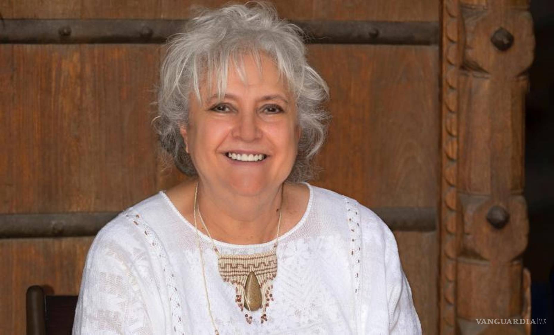 $!Personalidad. La escritora Laura Esquivel será la invitada de honor de una cena temática en el Museo de las Aves, donde chefs de Saltillo recrearán algunos de los platillos más emblemáticos de ‘Como agua para chocolate’.