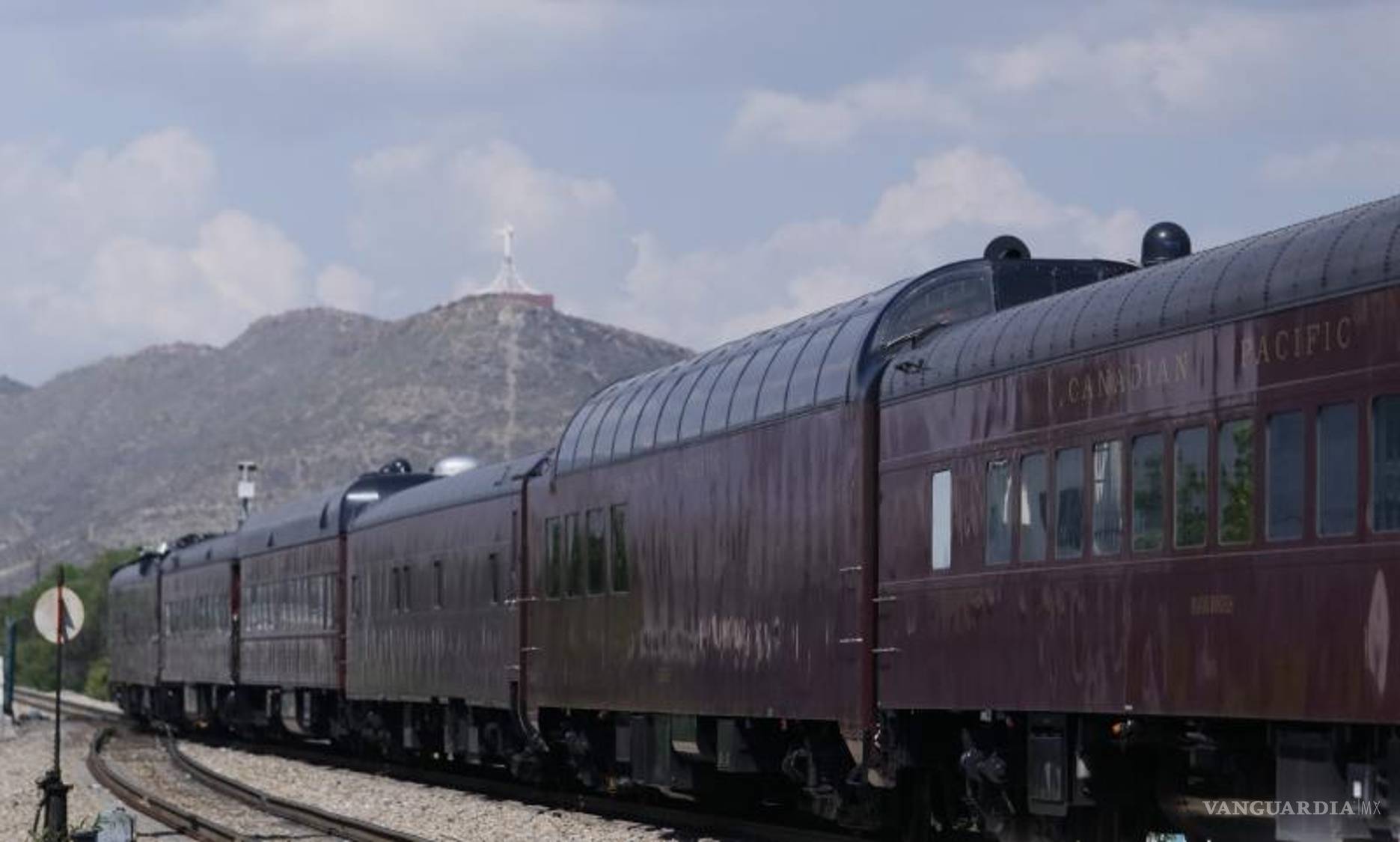 $!Muchos saltillenses se quedaron con ganas de ver a la Emperatriz.