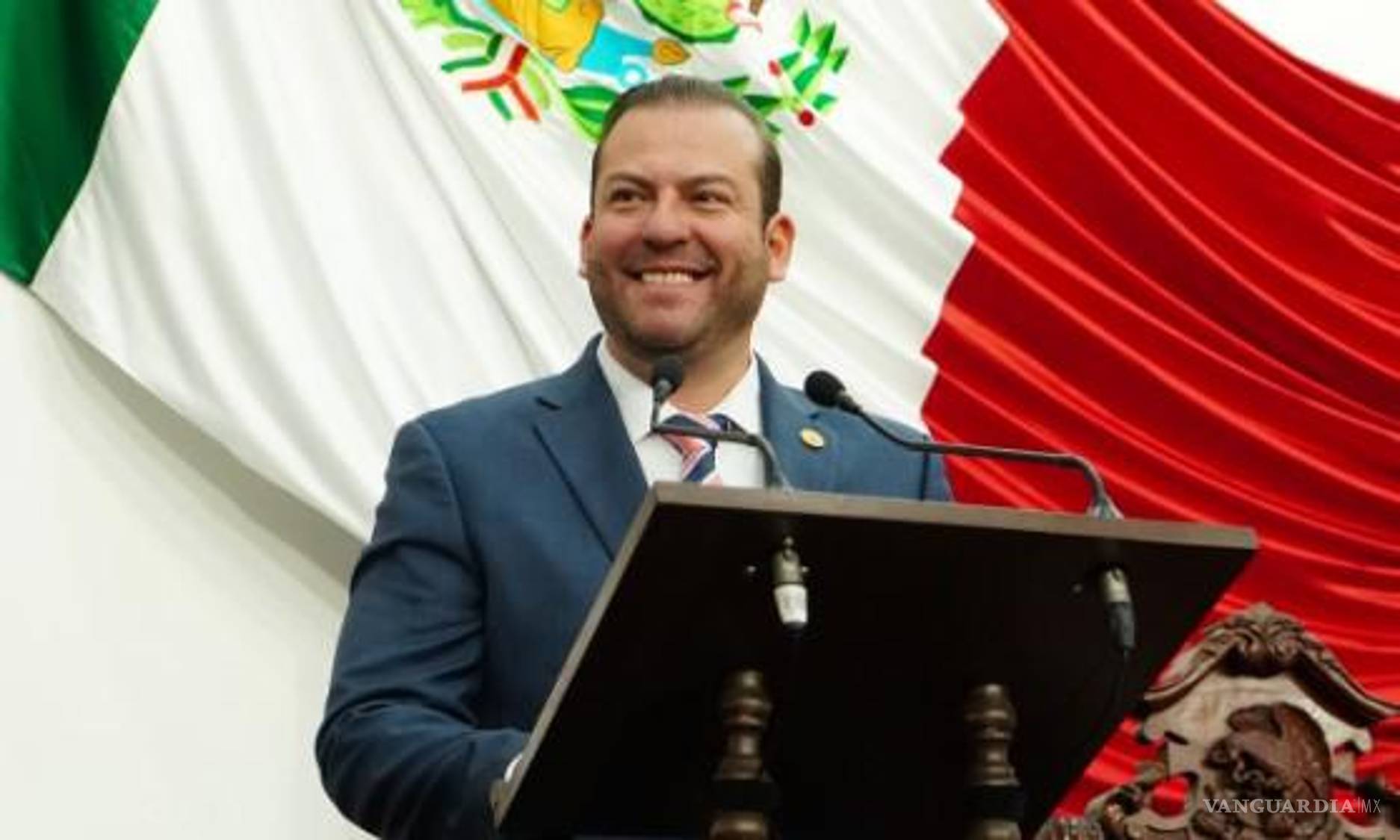 $!Felipe González, diputado del PRI, reiteró su apoyo al proceso electoral judicial en Coahuila al destacar que las plantillas ofrecen mayor claridad y transparencia.