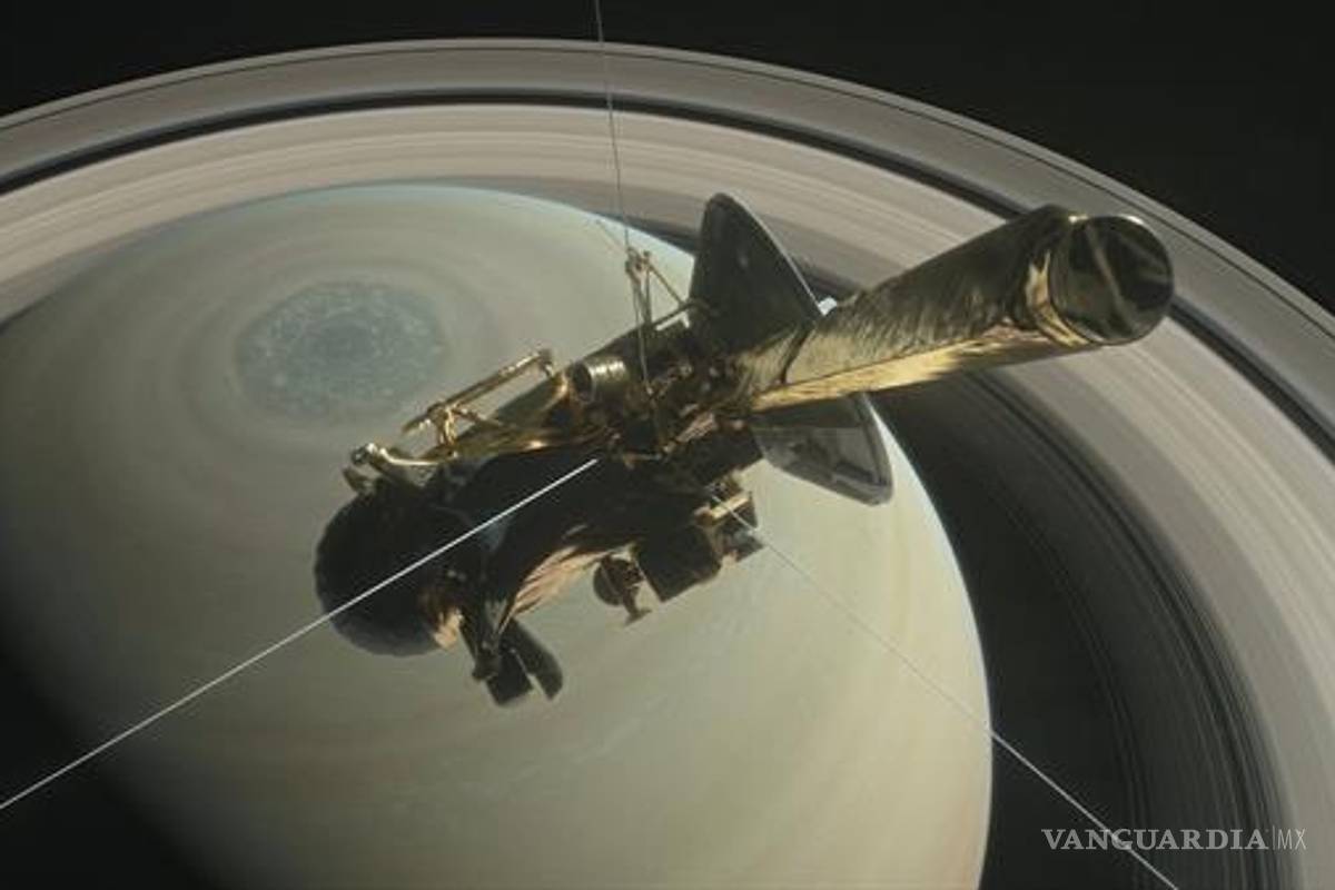 Misión cumplida, la sonda &quot;Cassini&quot; retoma el contacto con la Tierra