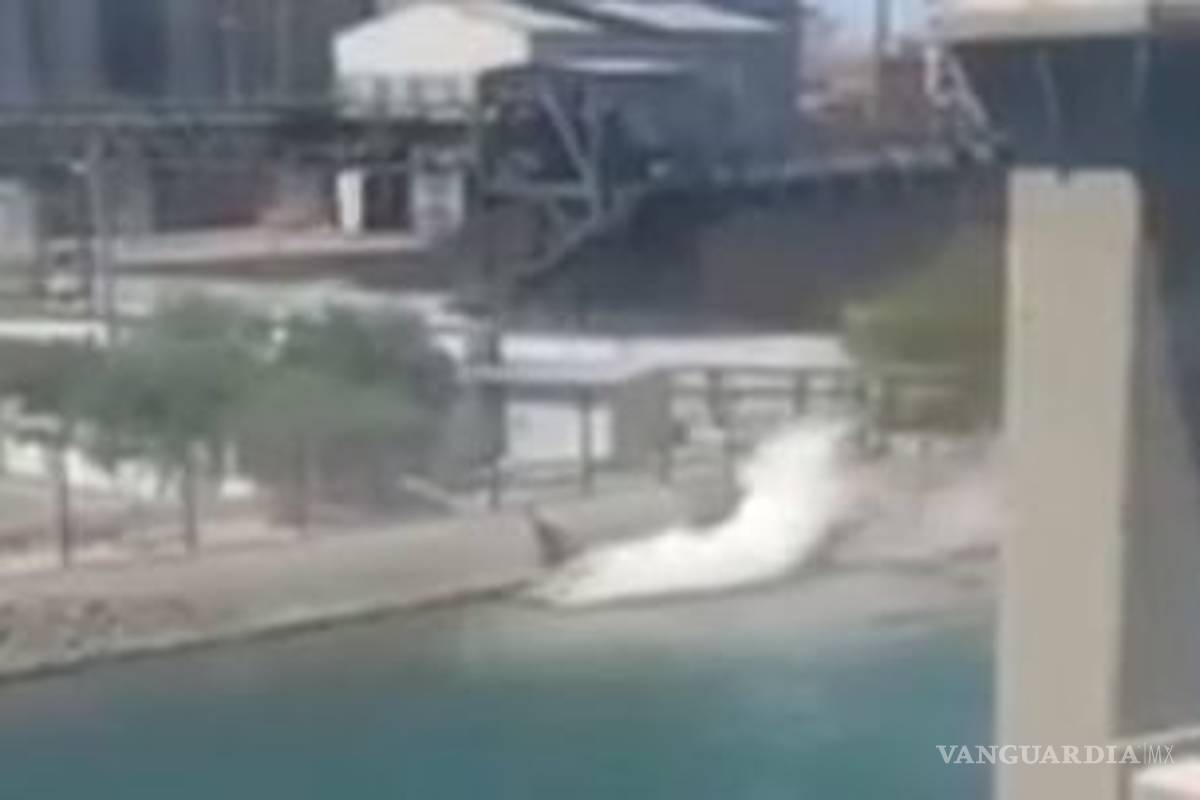 Grupo México derrama al menos 3 mil litros de ácido sulfúrico en el Mar de Cortés (video)