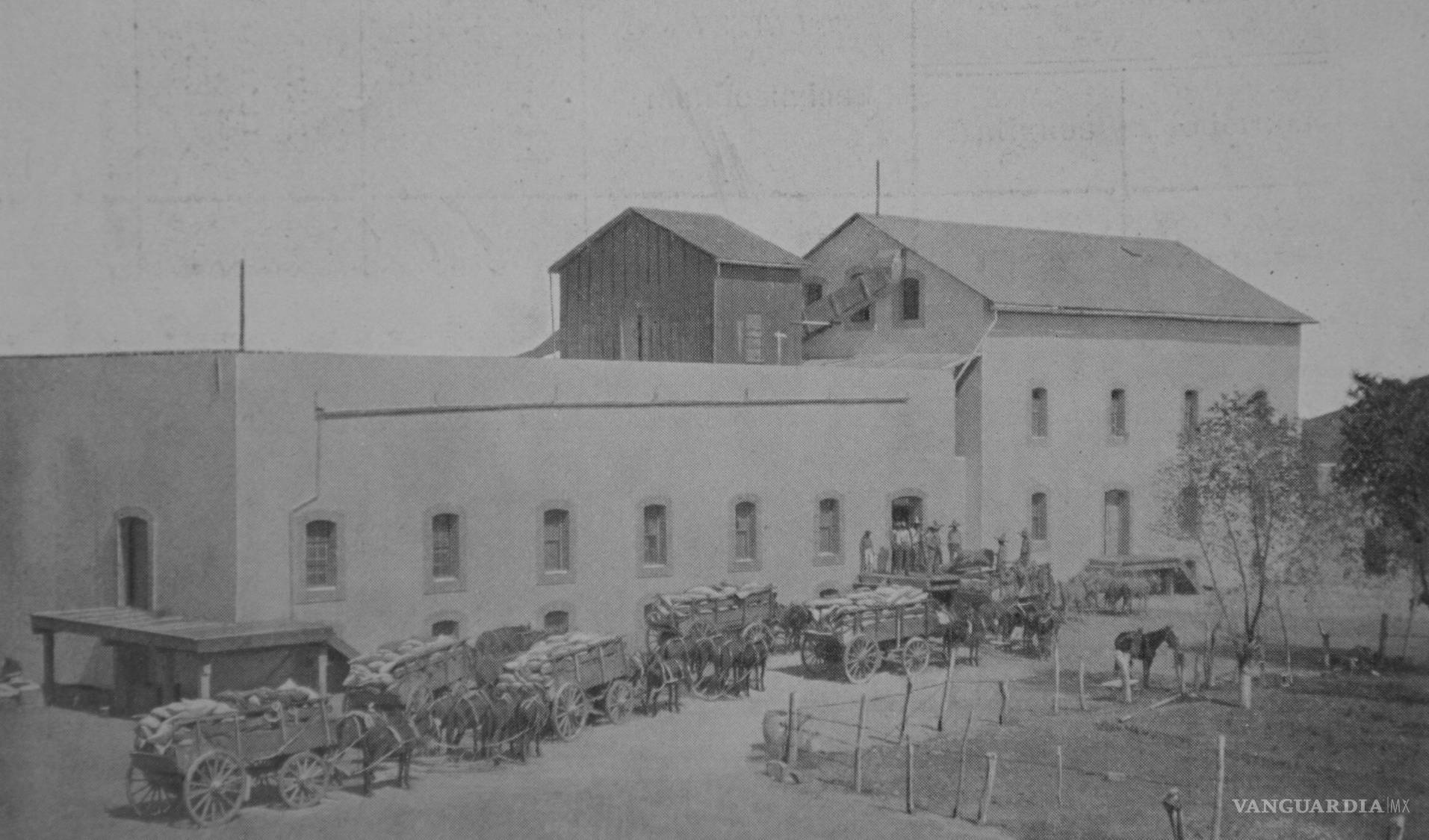 $!Molinos cilíndricos de harina, una de las empresas fundadas por Evaristo Madero.
