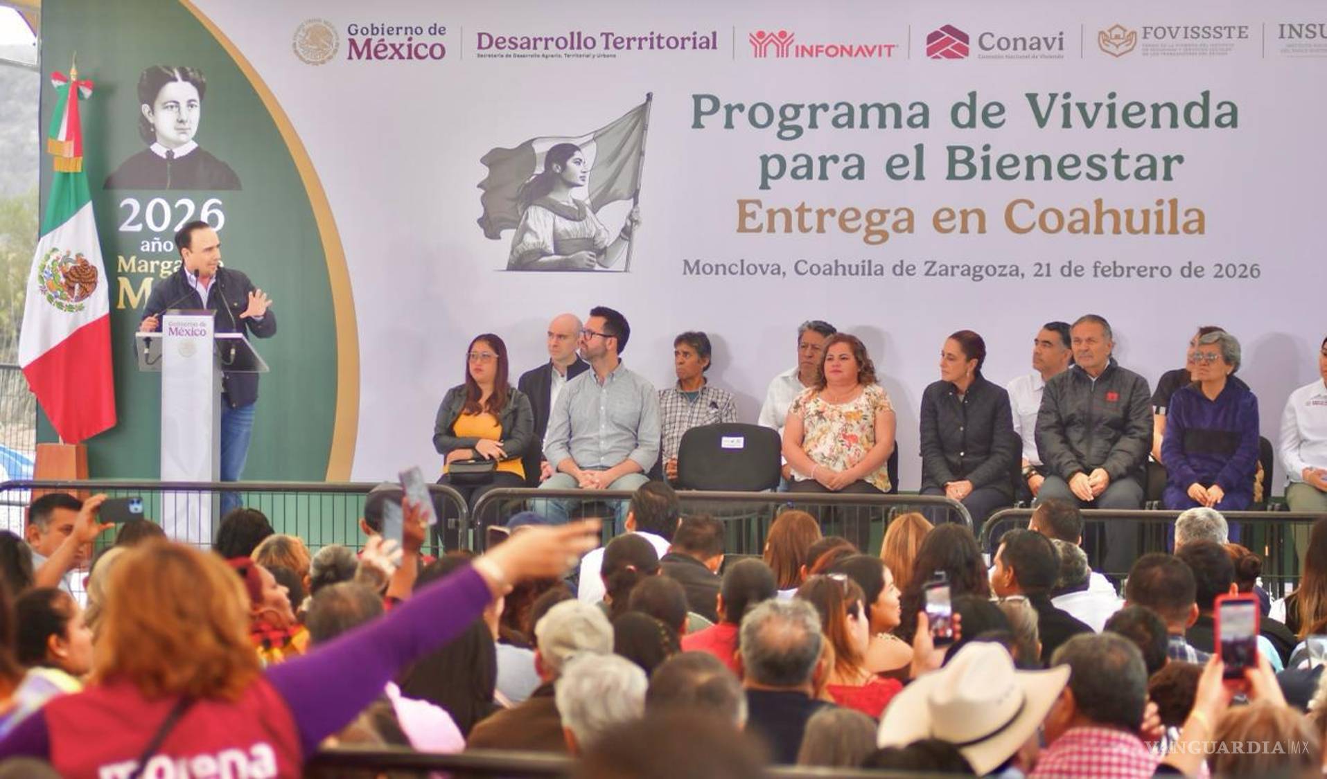 $!Autoridades federales y estatales destacaron que la inversión superior a 40 mil millones de pesos permitirá reducir el rezago habitacional en la entidad.