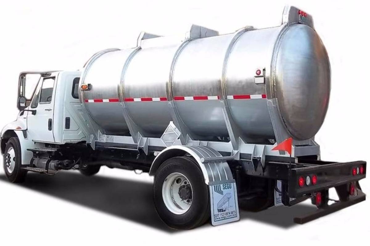 Tardarán en llegar los autotanques que México compró a EU: ANPACT