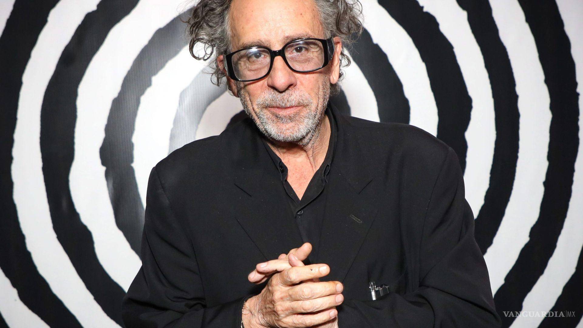 Cumple 67 años de mezclar miedo, pasión, monstruos y fantasía: así es la ‘retorcida’ vida de Tim Burton